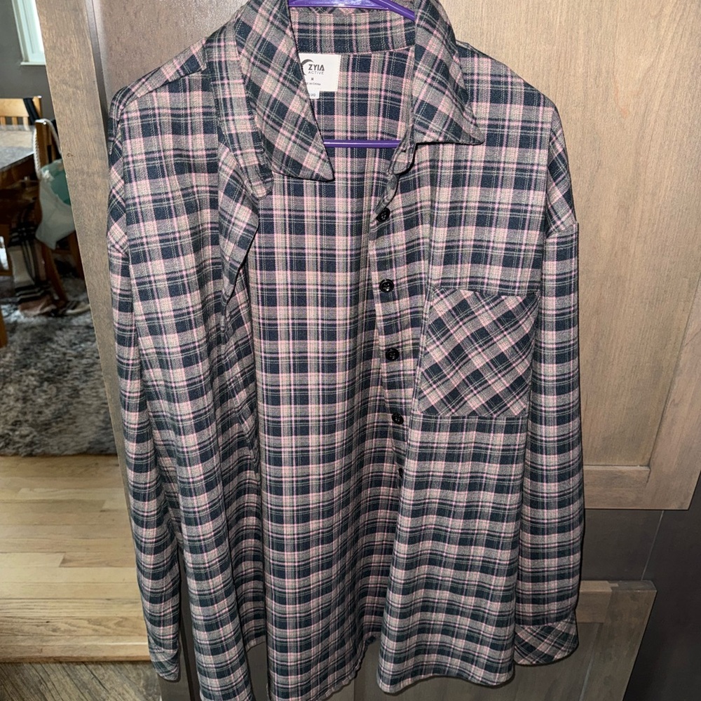 ZYIA Women’s Green Liora Flannel Shirt